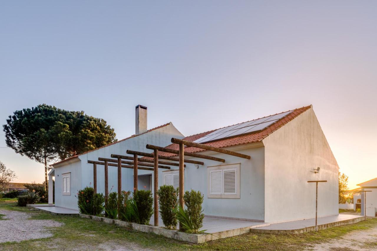 Na Quinta- Alojamento Rural Com Piscina De Agua Salgada Poceirao Bagian luar foto