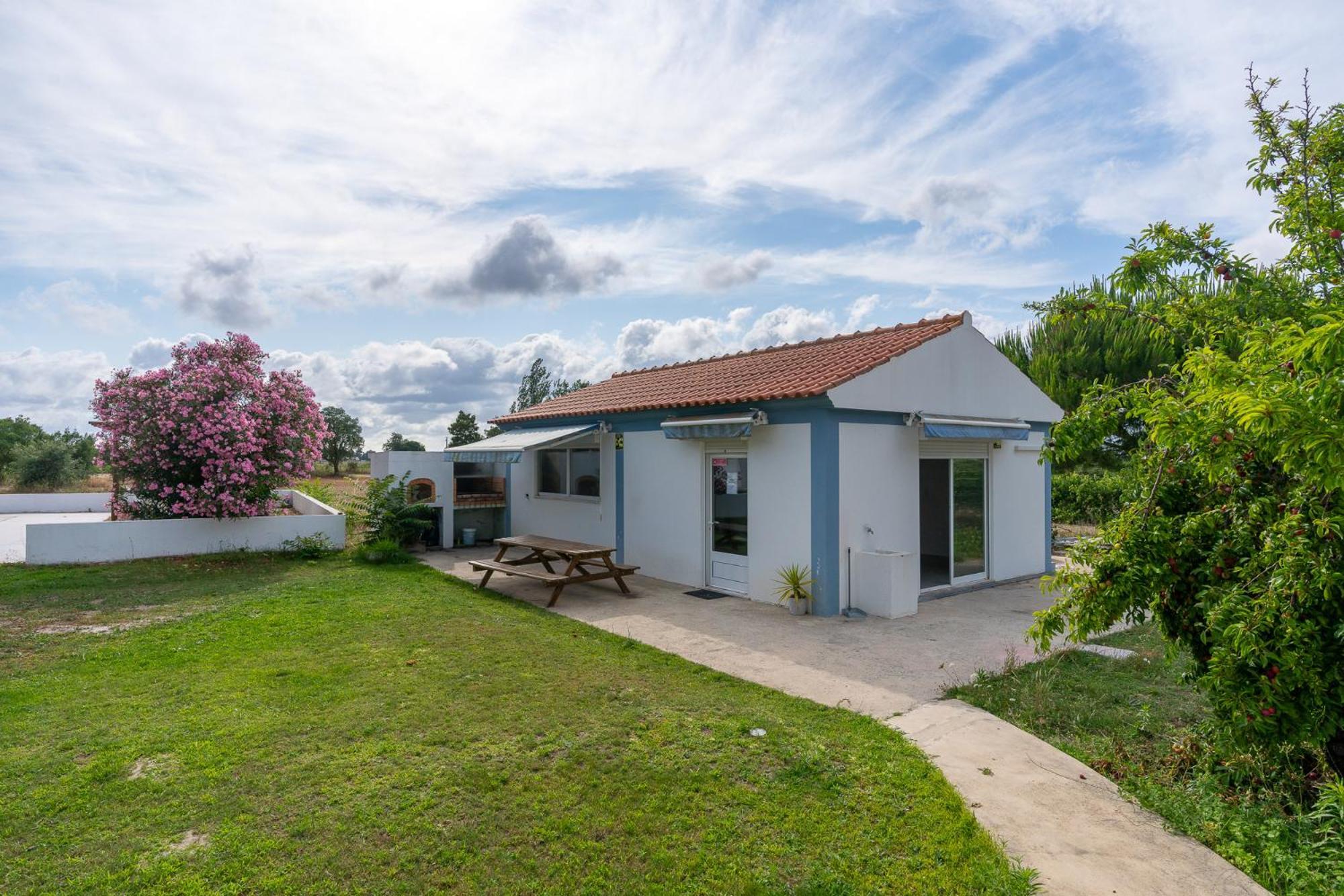 Na Quinta- Alojamento Rural Com Piscina De Agua Salgada Poceirao Bagian luar foto