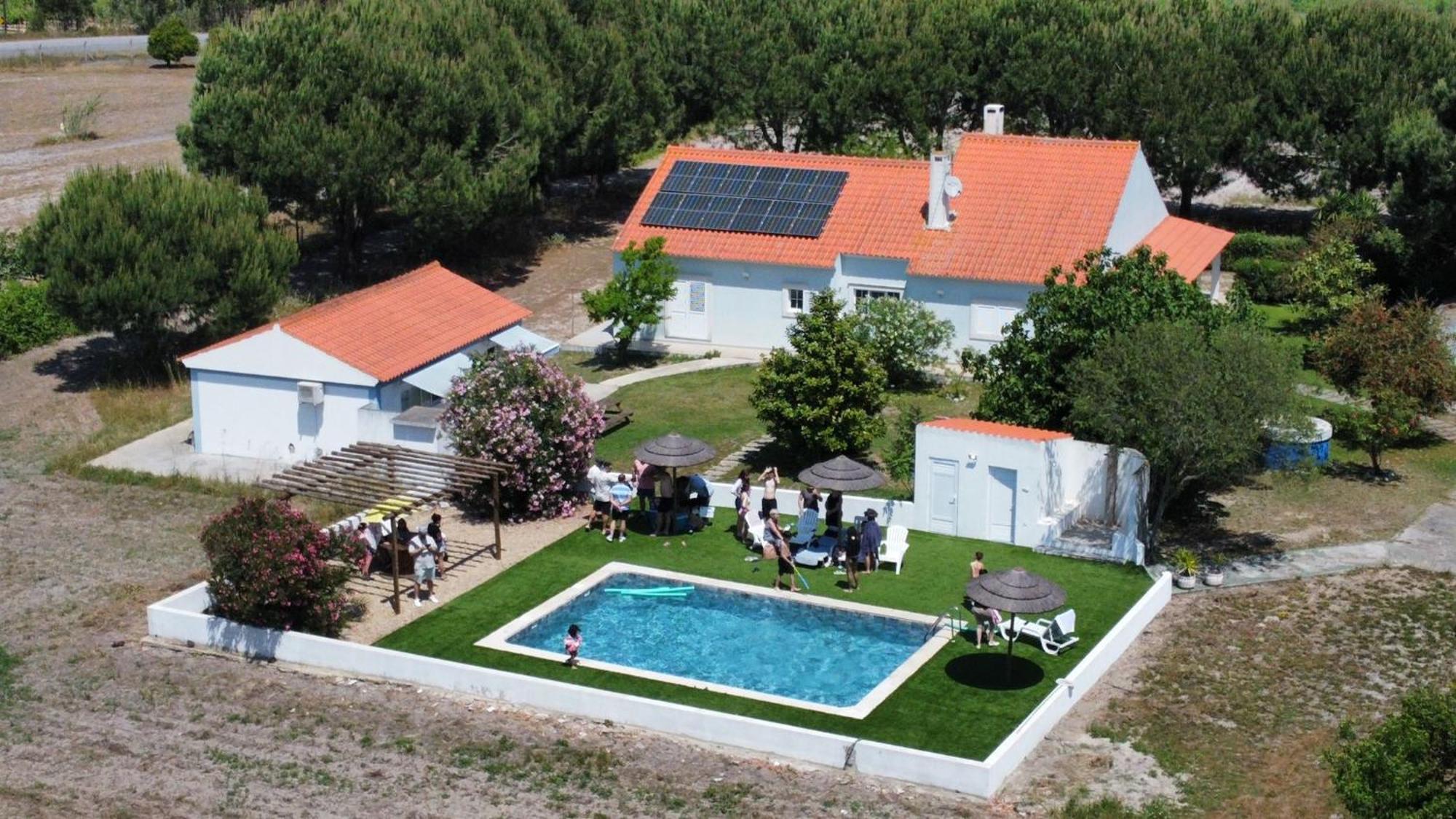 Na Quinta- Alojamento Rural Com Piscina De Agua Salgada Poceirao Bagian luar foto